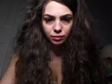 Cam for theadorbsana