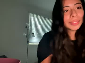 Cam for daisy_darling222