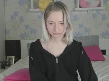 Cam for estermoon