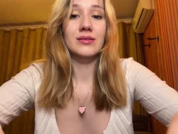 Cam for mommy_rich_