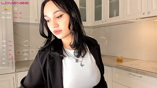 Stripchat sex cam DonaLoo