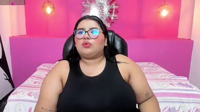 Stripchat sex cam tifanny_bigboobs11