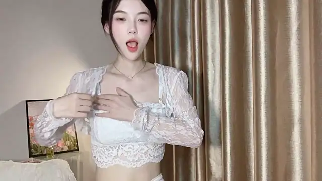 Stripchat sex cam lilio_00